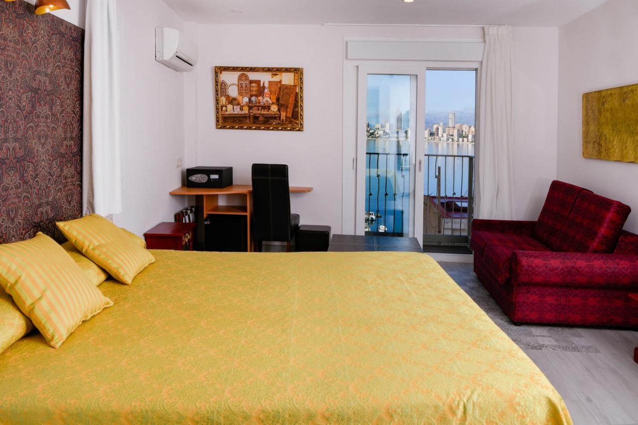 Clopy Rocamar Hotel Benidorm Kültér fotó